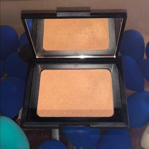 NARS Bronzer in Laguna!